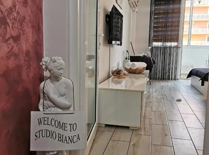 Bianca Studio