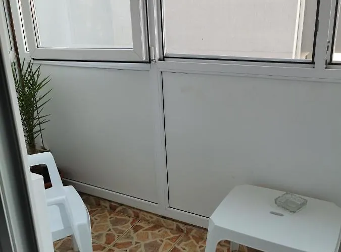 Bianca Studio アパート エフォリエ・ノルド