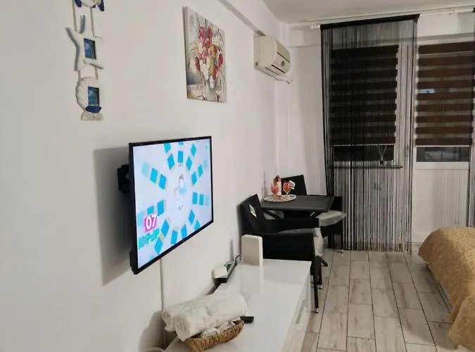 Bianca Studio アパート